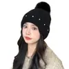Sombreros de Punto de Lana Cálidos y Versátiles para Invierno y Otoño Estilo Coreano para Mujeres con Circunferencia de Cabeza Grande, Lindos Gorros de Punto con Pompón de Piel, Protección para las Orejas
