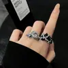 Anillo Corazón Negro con Diseño Nicho, Anillo Minimalista Abierto Estilo Espina, Anillo para Dedo Índice Infinity Hertz para Mujer