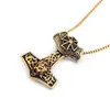 Colgador de cabeza de león retro europeo y americano personalizado acero inoxidable collar patrón de león Cruz colgante de acero de titanio para hombre juego al por mayor de fábrica