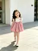 Vestido Rosa Floral com Renda e Mangas Leves Estiloso de Princesa para Meninas de Verão Estilo Britânico Roupa para Passeio de Menininha