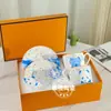 Suministro Directo de Fábrica H Marca Taza y Platillo de Café Juego de Porcelana Hueso Juego de Té de la Tarde Taza de Té Negro Taza y Platillo Doble de Lujo Ligero Regalo de Boda