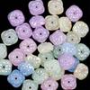 Cuentas de camelia acrílicas de 17 mm, cuentas cuadradas chapadas en color, cuentas con agujeros rectos, accesorios para pulseras DIY
