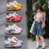 Zapatos de Forrest Gump para niños, colección primavera 2026, populares zapatos casuales de suela suave y antideslizantes para niñas pequeñas, zapatillas deportivas de moda para niños