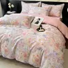 Juego de ropa de cama de cuatro piezas de algodón cepillado con estampado digital Nuevo juego de ropa de cama con estampado digital de alta definición para dormitorio cama de estudiante sábanas faldones de cama