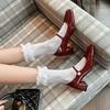 Zapatos Mary Jane de Tacón Grueso Estilo Francés Nuevos Otoño 2025 para Mujer, Zapatos de Tacón Alto Rojos de Piel con Correa Única y Boca Baja