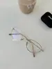 Marco de Titanio Metálico Ojo de Gato Retro Armazón para Gafas Ojo de Gato Mujeres Lentes Suaves para Miopía Armazón de Gafas Cara Desnuda Armazón de Gafas Ultraligero Marco de Titanio Mujeres