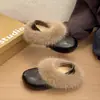 Sapatos de Algodão Modernos com Aumento de Altura Escondido, Tamancos Retrô de Pelúcia para Roupas de Inverno, Quentes, Slip-On de Duas Vias, Sapatos Femininos com Solado Grosso