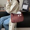 Bolso tote grande popular de este año 2024 invierno nuevo bolso de hombro casual simple bolso casual simple para ir al trabajo