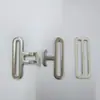 Arnés de Metal de Tres Etapas Hebilla Accesorios Hebilla de Ajuste Forma de Día Correa de Vientre de Caballo Riendas Bolsas de Equipaje Ropa Cinturón Hebilla de Ferretería Venta al por Mayor