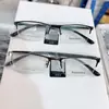 Nuevo Marco de Gafas de Acero de Alta Calidad New Saint Dream Marco Medio Marco Completo Simple Clásico para Hombre Marco de Gafas de Negocios Venta al por Mayor