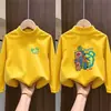 Camiseta de Manga Longa Infantil para Meninos 2026 Novo Estilo DeRong Tecido Escovado Camada Base para Crianças de Meia-Idade e Mais Velhas Outono/Inverno Gola Meia-Alta