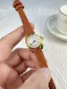Venta al por mayor de comercio exterior, Relojes de cuarzo para estudiantes, Relojes de pulsera para mujer con esfera pequeña y correa de cuero, Relojes para mujer de venta caliente transfronteriza, Fuente de ventas directas de fábrica