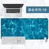 Alfombrilla de ratón bidimensional al por mayor Hatsune Miku Pad de escritorio Borde impermeable con bloqueo Pad de teclado para oficina de chicas con imagen Mesa de juego