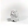Filhote de Poodle Escultura Manual em Madeira Maciça Artesanato em Madeira Decoração de Mesa para Sala de Estar e Escritório Ornamento Fofo para Carro