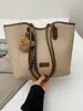 Moda Otoño 2025 Bolso Popular Nuevo Bolso Tote para Viajes Cotidianos Gran Capacidad Hombro Estilo Francés Bolso para Salidas de Viaje