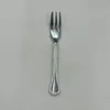 Juego de Cubiertos Retro Tallado de Acero Inoxidable 304 Cuchillo, Tenedor y Cuchara Set Comida Occidental Hotel Cuchillo y Tenedor para Filete Cuchara de Postre Venta al por Mayor