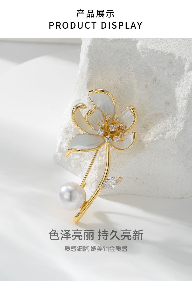 时尚优雅立体莲花胸针小众轻奢风珐琅彩胸花新品甜美个