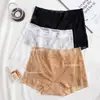Cueca Boxer Sexy de Renda Floral Estilo Europeu e Americano para Mulheres, Fina, Sem Marcas, Malha Respirável, Fornecimento Transfronteiriço