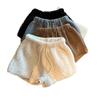Pantalones Casuales de Lana de Cordero con Cintura Elástica para Mujer 2026 Invierno Felpa Gruesa Pierna Ancha Cintura Alta Pantalones Cortos Hot Pants Venta al por Mayor