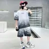 Conjunto de Verano para Niños 2026 Estilo Nuevo Ropa de Verano para Niños Grandes y Medianos Estilo Callejero Boy Deportivo Travieso Fresco Moderno de Moda Fresco