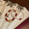 Novo design estilo chinês pulseira em camadas com contas contrastantes vermelhas e brancas, requintada, luxo leve, simples, moderna e única pulseira feminina
