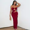 Vestido ajustado de verano-primavera europeo y americano de color liso, elegante, a la moda, corto, con abertura alta