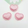 Venta Caliente Color Sólido Satén Encaje Corazón Tela Accesorios DIY Soporte de Insignia Hecho a Mano Accesorios Guka Fabricante Mayorista