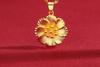 Colgante de girasol dorado de Vietnam, collar de estilo étnico, diseño de nicho de moda retro para mujer, joyería creativa personalizada