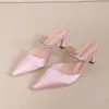 Decoração de Verão 2026 Sandálias Femininas Stiletto com Strass, Sensação de Luxo, Chinelos, Moda, Novo Estilo, Bico Fechado, Salto Alto Agulha