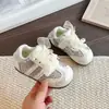 Zapatillas Deportivas de Moda para Niños 2026 Primavera Nuevas Llegadas Niñas Lindas de Moda Suela Suave Pequeño Floral Casual Color Sólido Zapatillas para Correr