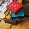 Caja para Pulsera Antigua de Oro Heredada Cajón con Borla Retro Caja de Joyería Caja de Embalaje para Joyería Brazalete Adorno de Jadeíta Jadeíta