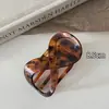 Pinza para el pelo de estampado a cuadros para mujer, nuevo modelo 2026, pinza ovalada hueca para la parte trasera de la cabeza, pinza de pico de pato grande, accesorio para el cabello de alta gama