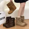 Vestido emagrecedor, botas outono e inverno para mulheres, estilo retrô com salto oculto, sola macia, detalhe de fivela, botas estilo Birkenstock, nova coleção 2026