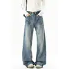 Calça jeans estilo americano com estampa de raio, uma marca masculina da moda, estilo high-street, com uma vibe cool e ousada, corte justo, perna reta, levemente aberta