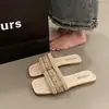 Sandalias Pequeñas Tejidas Planas Estilo Francés para Mujer, Adecuadas para Uso en Exteriores, Nuevas Sandalias de Playa Deslizables de Suela Suave Verano 2026