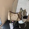 Bolso de mano de moda para mujer 2026 nuevo bolso de hombro con cadena francesa y patrón de diamantes, bolso de axila, bolso tote y bandolera de alta gama, moderno