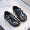 Zapatos de cuero estilo británico para niños, zapatos planos de suela suave para niñas, zapatos pequeños de cuero con velcro, zapatos de princesa para primavera y otoño, zapatos negros de actuación