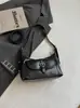 Bolsa de Axila para Mulheres 2026 Nova Tendência Moda Verão Bolsa de Ombro de Alta Qualidade para o Dia a Dia Bolsa Transversal Versátil