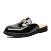 Zapatos de cuero de punta fina de media bota nuevos transfronterizos para hombre talla grande mocasines de charol sin cordones zapatos de vestir casuales zapatos de hombre para usar fuera