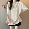 Camiseta Feminina Plus Size de Manga Curta com Recortes e Comprimento Médio, Novo Design Verão Estilo Coreano, Top Embelezado Emagrecedor