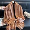 Primavera y verano nuevo pañuelo de seda pata de gallo moda de alta gama combinable chal bufanda de algodón tencel seda dorada
