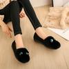T30 Huidong Yixinda 2025 Zapatos Planos Versátiles para Exteriores con Suela Gruesa, Punta Redonda, de Piel de Conejo y Felpa para Invierno