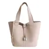 Bolsa Cesta Elegante 2026 Nova com um Toque Simples e Sofisticado, Bolsa de Mão Fashion com um Design de Bolsa Saco Versátil e Elegante