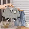 Conjunto de Roupas de Outono para Meninos 2026 Novo Estilo Bebê Crianças Primavera e Outono Estiloso Casual Listrado com Capuz Manga Longa Conjunto de Duas Peças Tendência