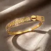 Pulseira de Aço Inoxidável para Comércio Exterior, Pulseira Feminina Moderna com Zíper, Joia Criativa Oca Cravejada com Diamantes, Atacado de Fabricante de Yiwu