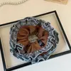 Novedad de Primavera Scrunchie Fresco de Encaje Plisado con Diseño de Flor de Doble Capa para Atar el Cabello en un Moño