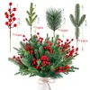 Arranjos florais de Natal, decorações com frutas vermelhas, ramos de pinho, ramos de bagas, flores artificiais, enfeites de plantas verdes, exclusivamente para vendas transfronteiriças
