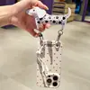 Estojo Perfurado com Cordão de Dachshund de Bolinhas para iPhone 16, Capa Macia com Padrão de Couro de Filhote para Apple 17/13