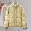 Chaqueta de algodón para mujer cuello alto corta 2026 invierno nuevo estilo coreano holgada ins chaqueta acolchada de algodón engrosada cálida ropa de algodón moderna