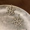 Hermosos pendientes de copo de nieve grande con diamantes llenos de temperamento, ligeros, de lujo, de gran sentido, pendientes de celebridades de Internet, diseño de nicho, exquisitos pendientes únicos